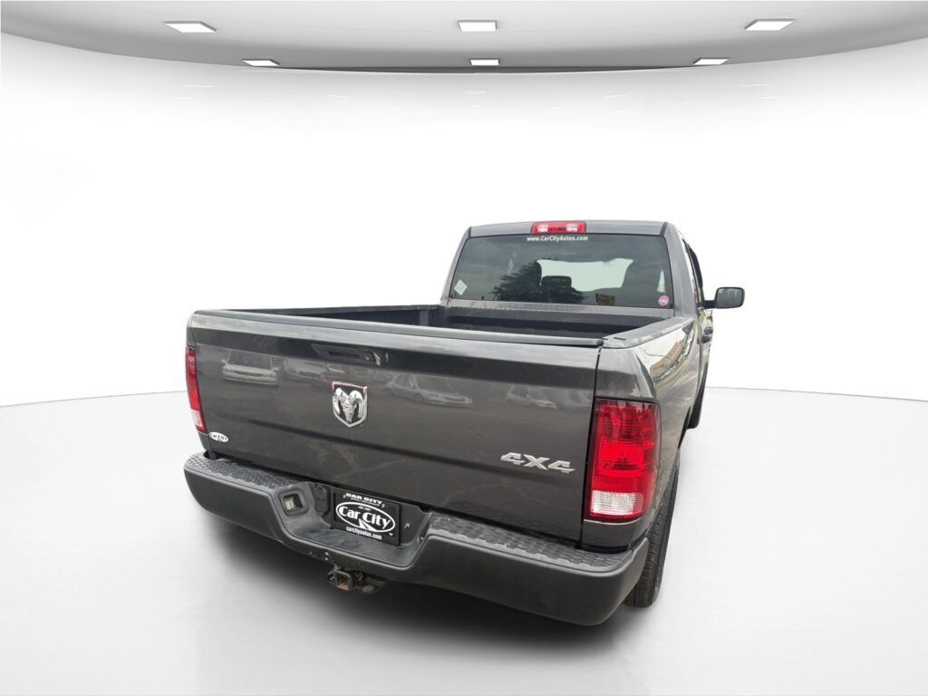 2016 Ram 1500 Tradesman 4WD Quad Cab