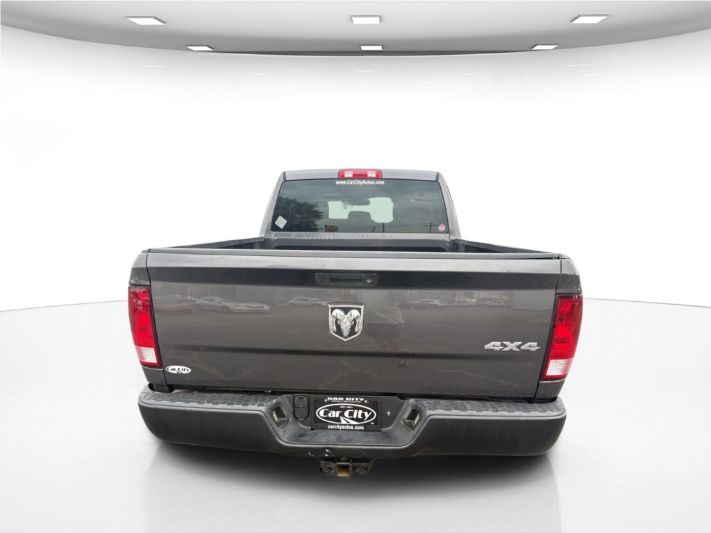 2016 Ram 1500 Tradesman 4WD Quad Cab