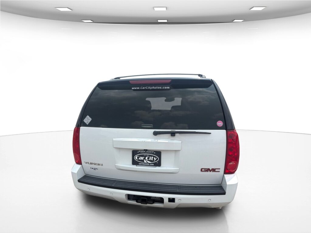 2013 GMC Yukon SLT 2WD