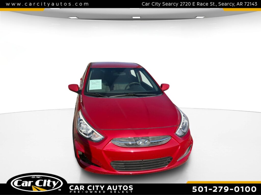 Hyundai Accent SE -