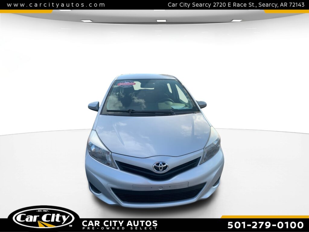 Toyota Yaris  -