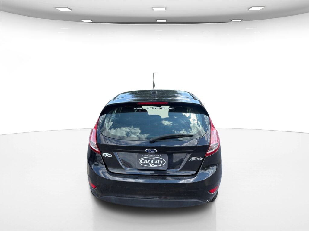 2015 Ford fiesta