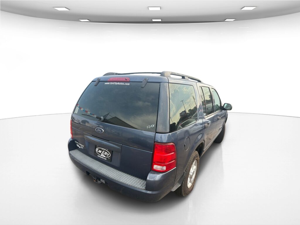 2004 Ford Explorer XLT
