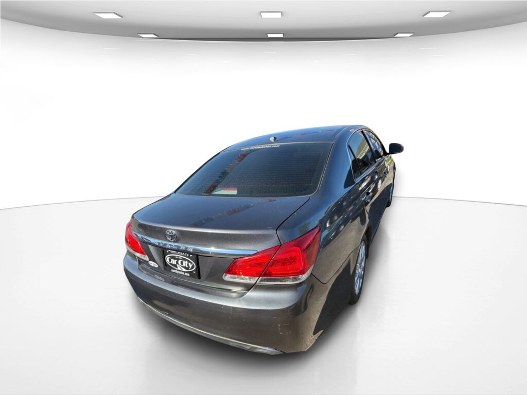 2011 Toyota AVALON