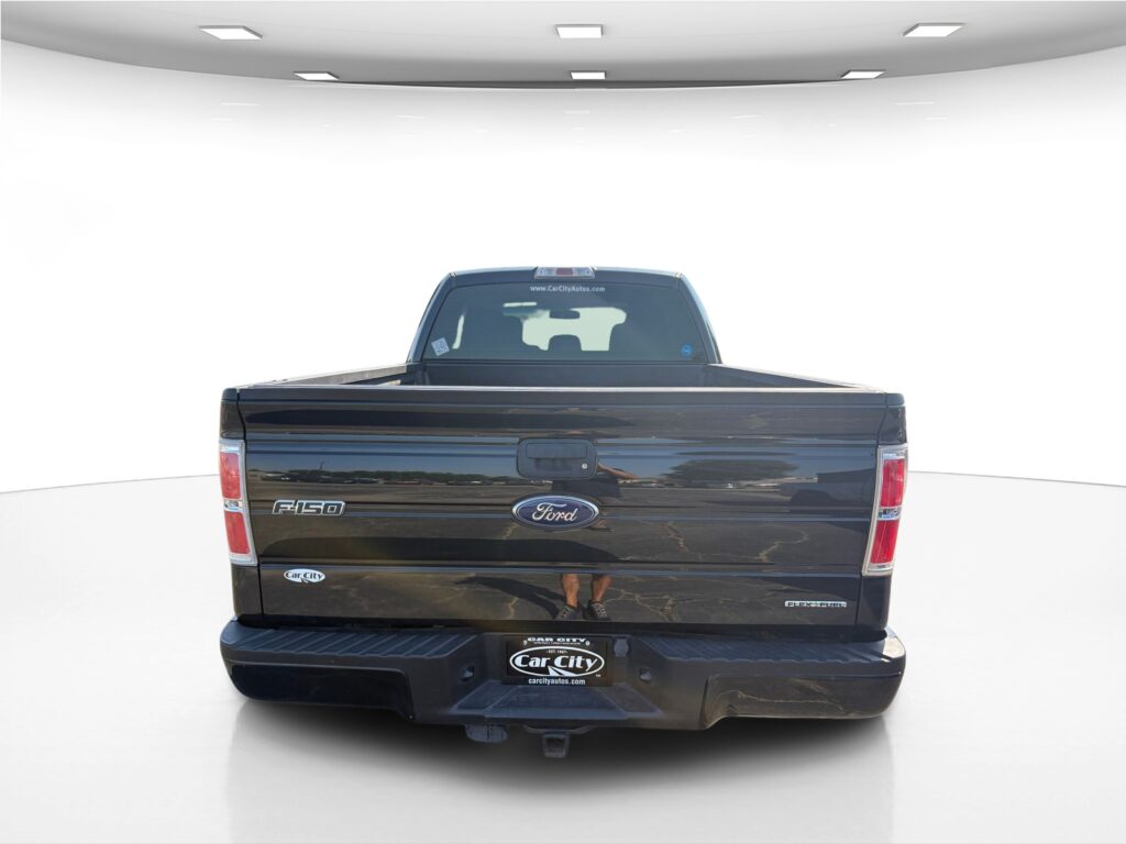 2013 Ford F-150 2WD SuperCab