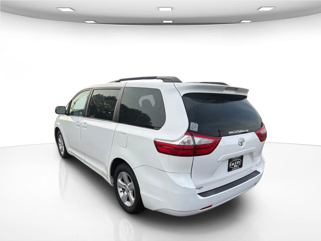 2015 Toyota Sienna