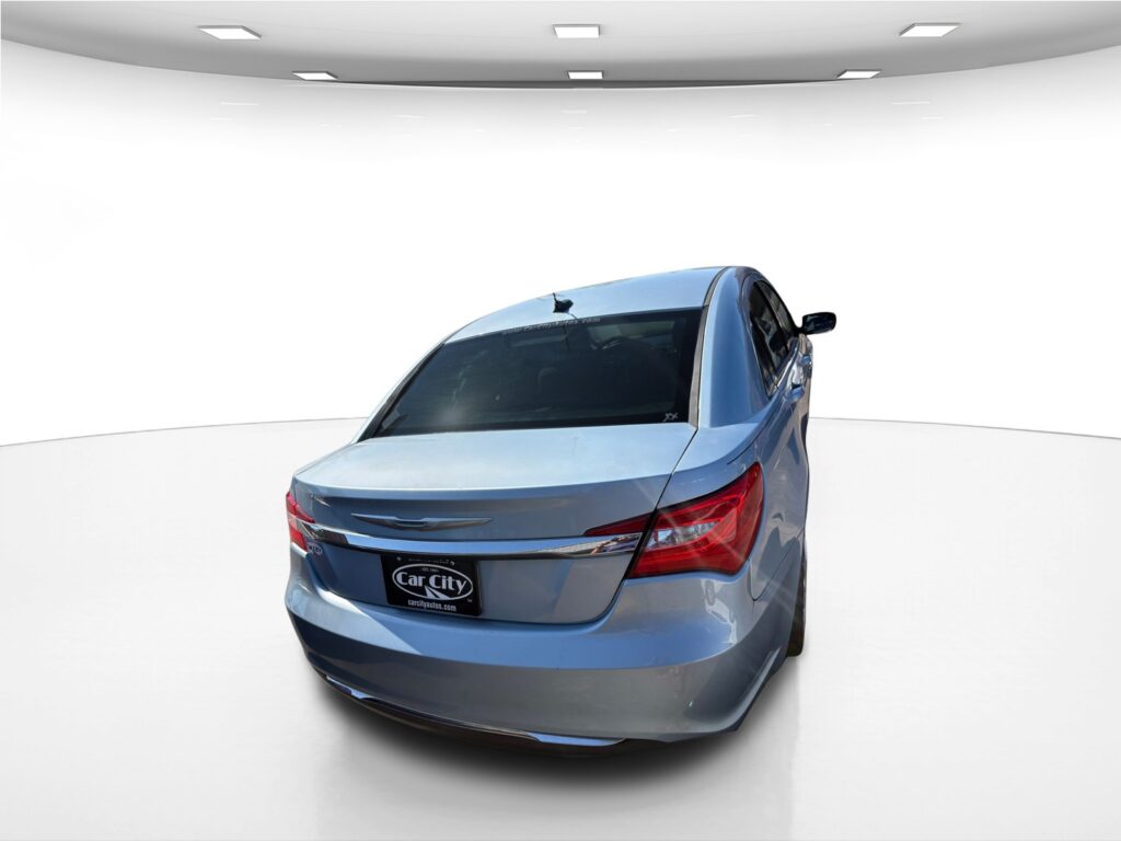 2012 Chrysler 200 LX