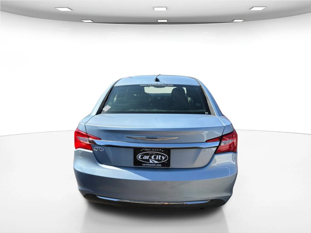 2012 Chrysler 200 LX