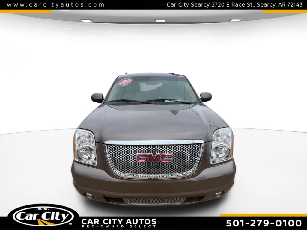 GMC Yukon XL Denali AWD -