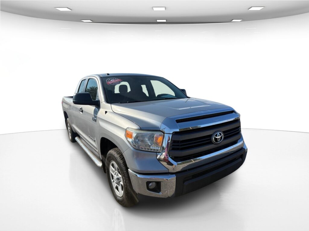 2014 Toyota Tundra 4WD Truck