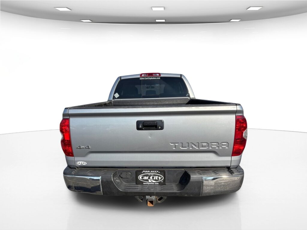 2014 Toyota Tundra 4WD Truck