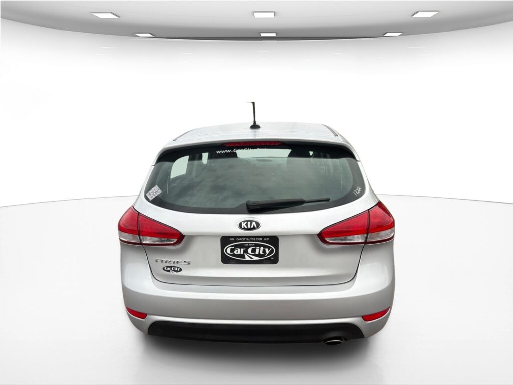 2017 Kia Forte5 LX