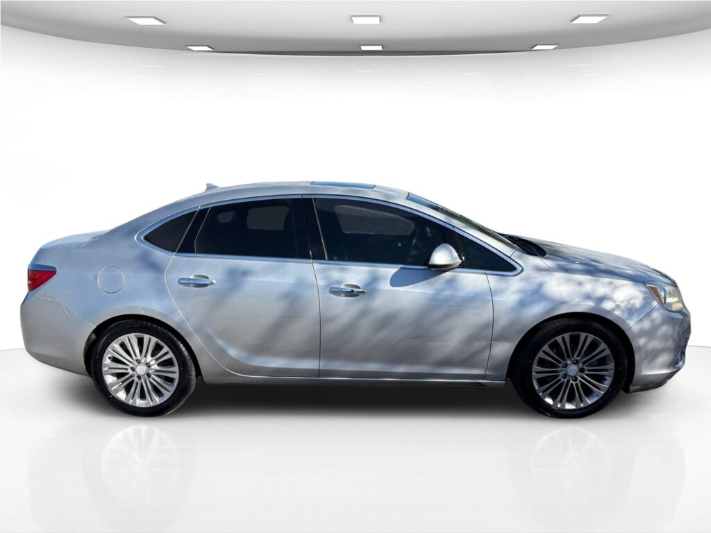 2013 Buick Verano Leather Group