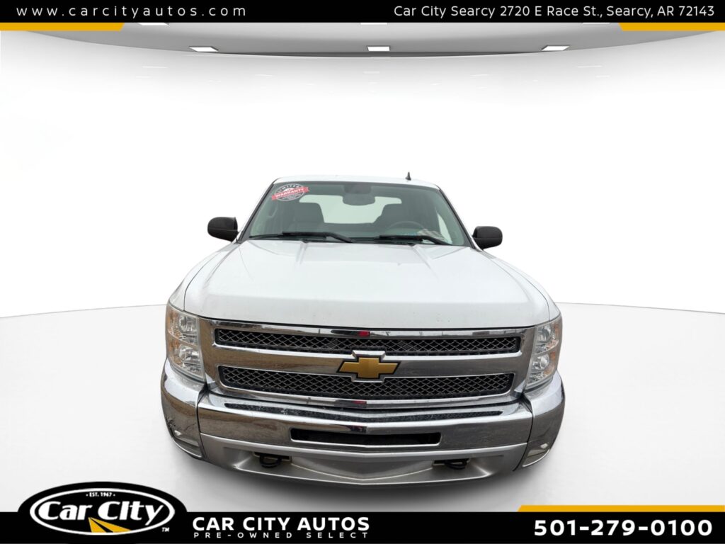 Chevrolet SILVERADO LT -