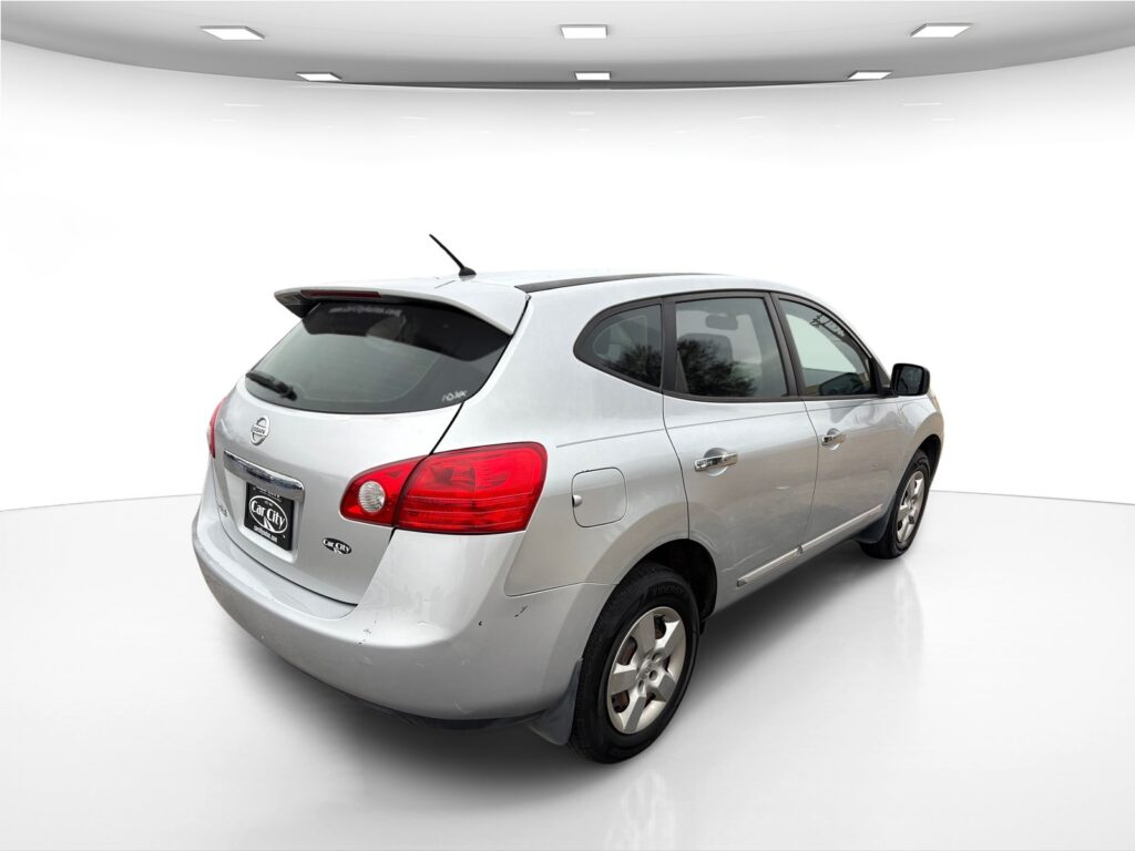 2012 Nissan ROGUE S; SL; SV