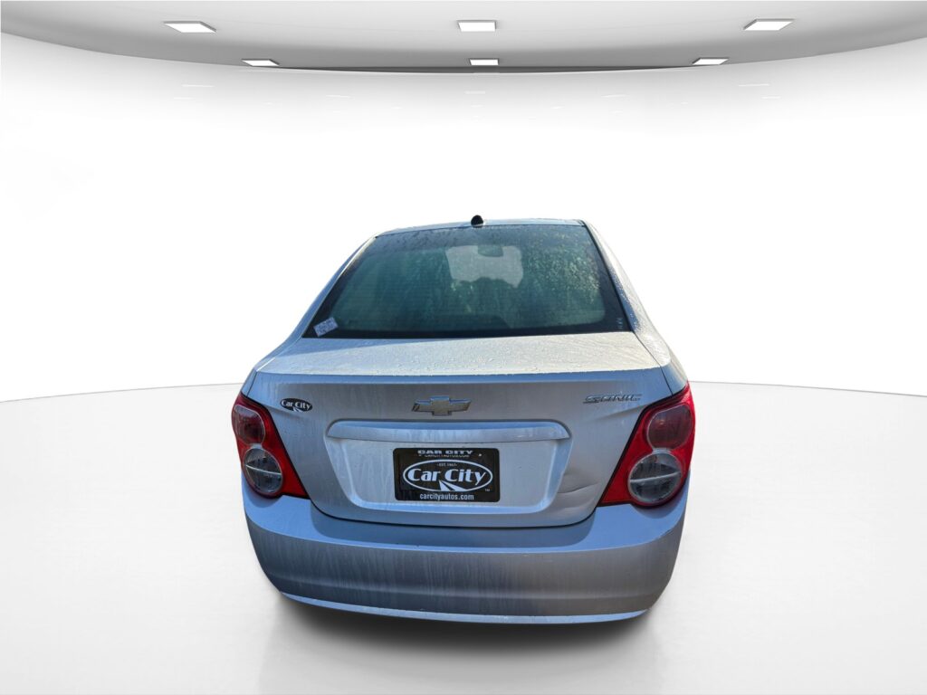 2015 Chevrolet SONIC LS