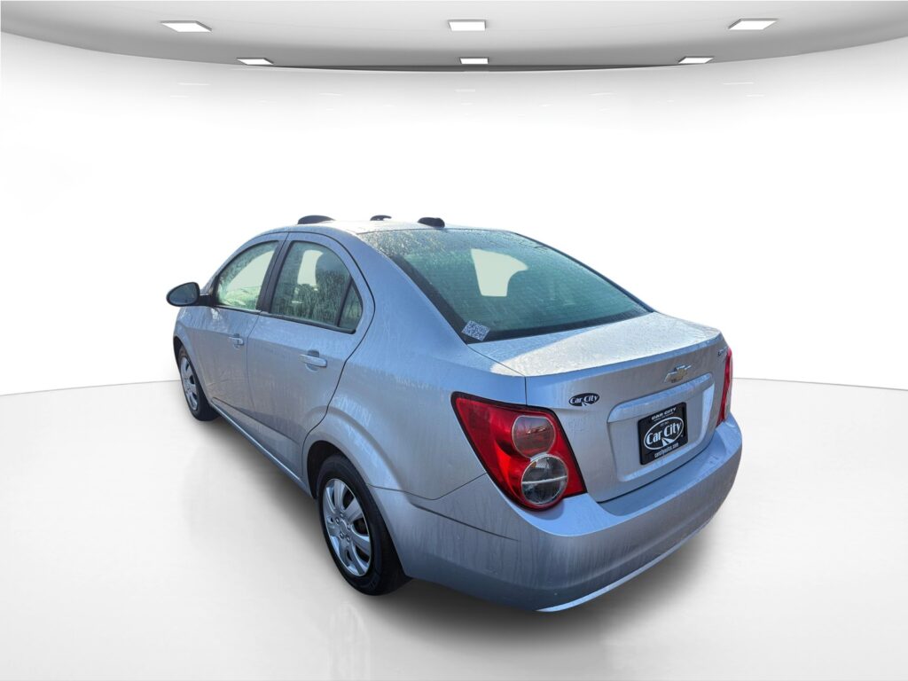 2015 Chevrolet SONIC LS