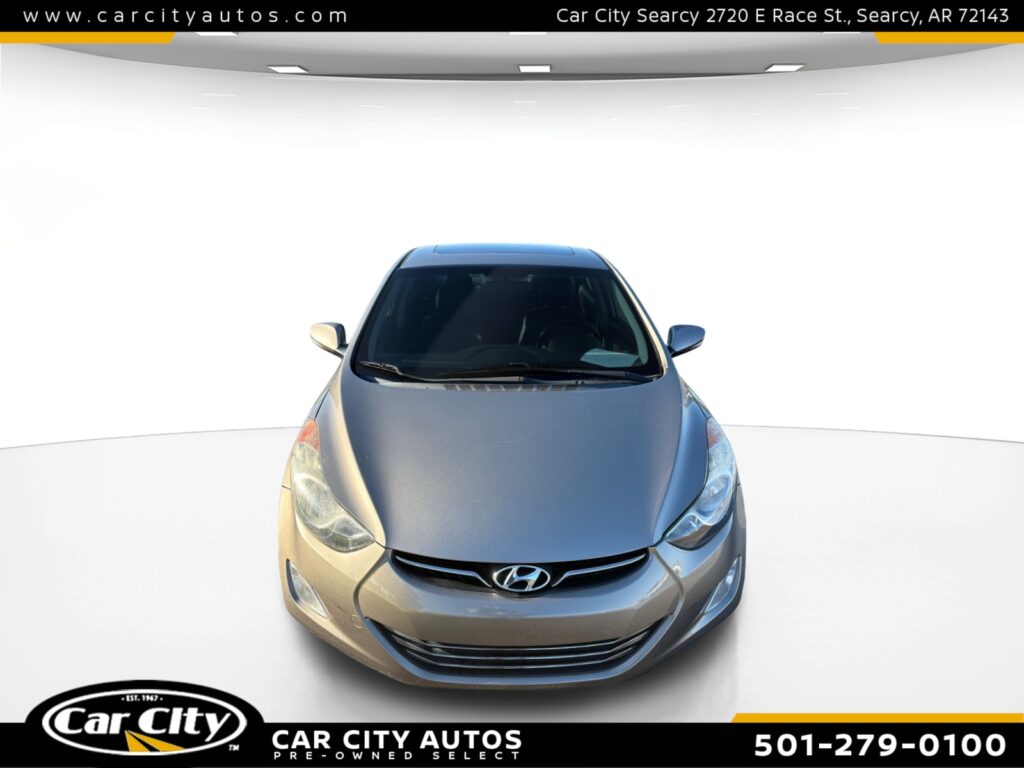 Hyundai Elantra Limited -