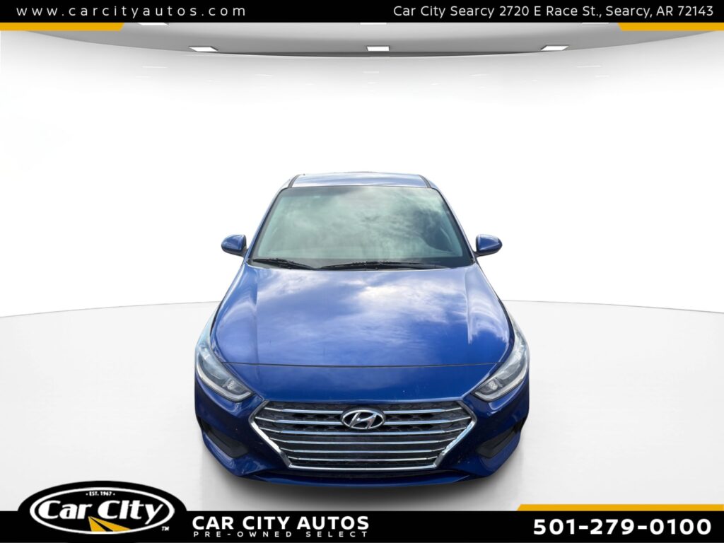 Hyundai Accent SE -