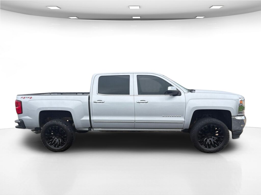 2017 Chevrolet SILVERADO LTZ