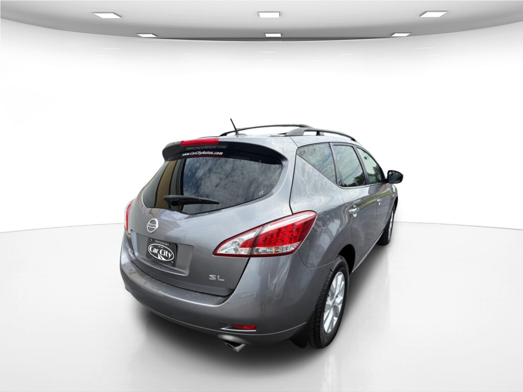 2013 Nissan MURANO S; SL