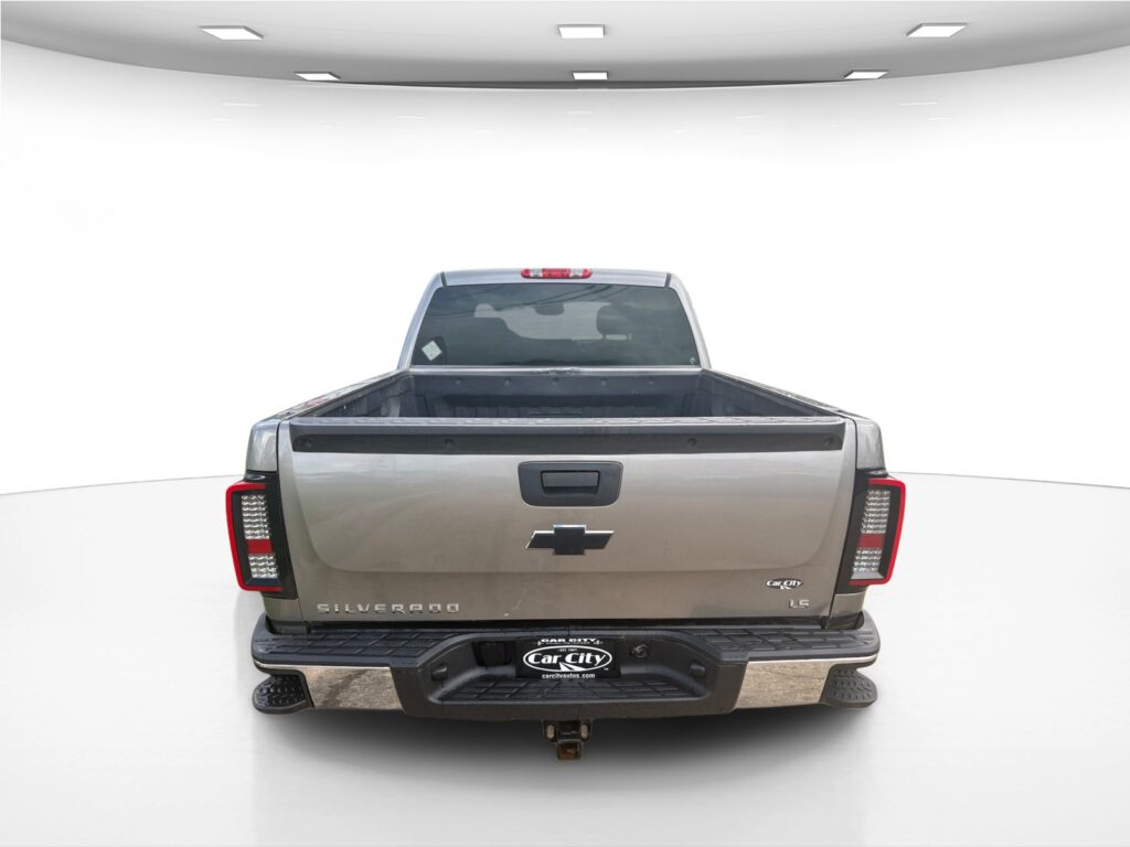 2013 Chevrolet SILVERADO LS