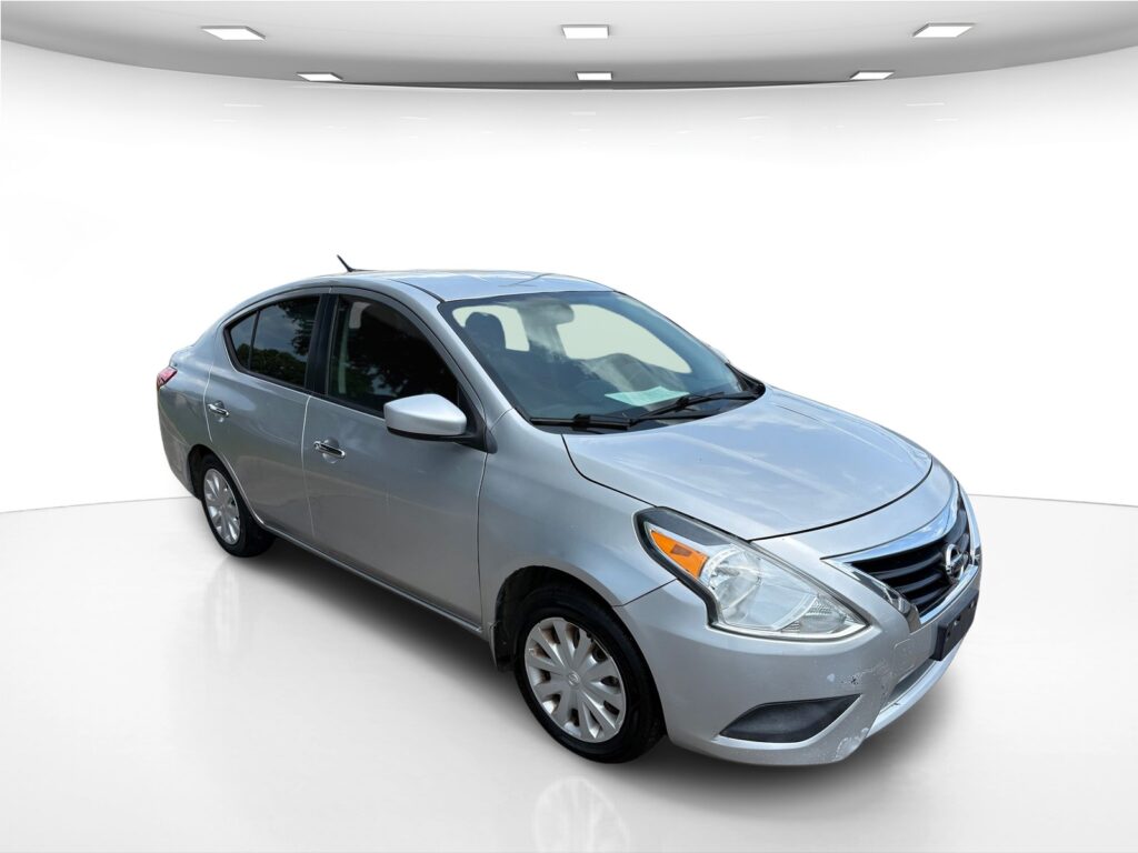 2017 Nissan Versa SV