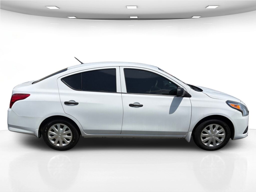 2015 Nissan Versa