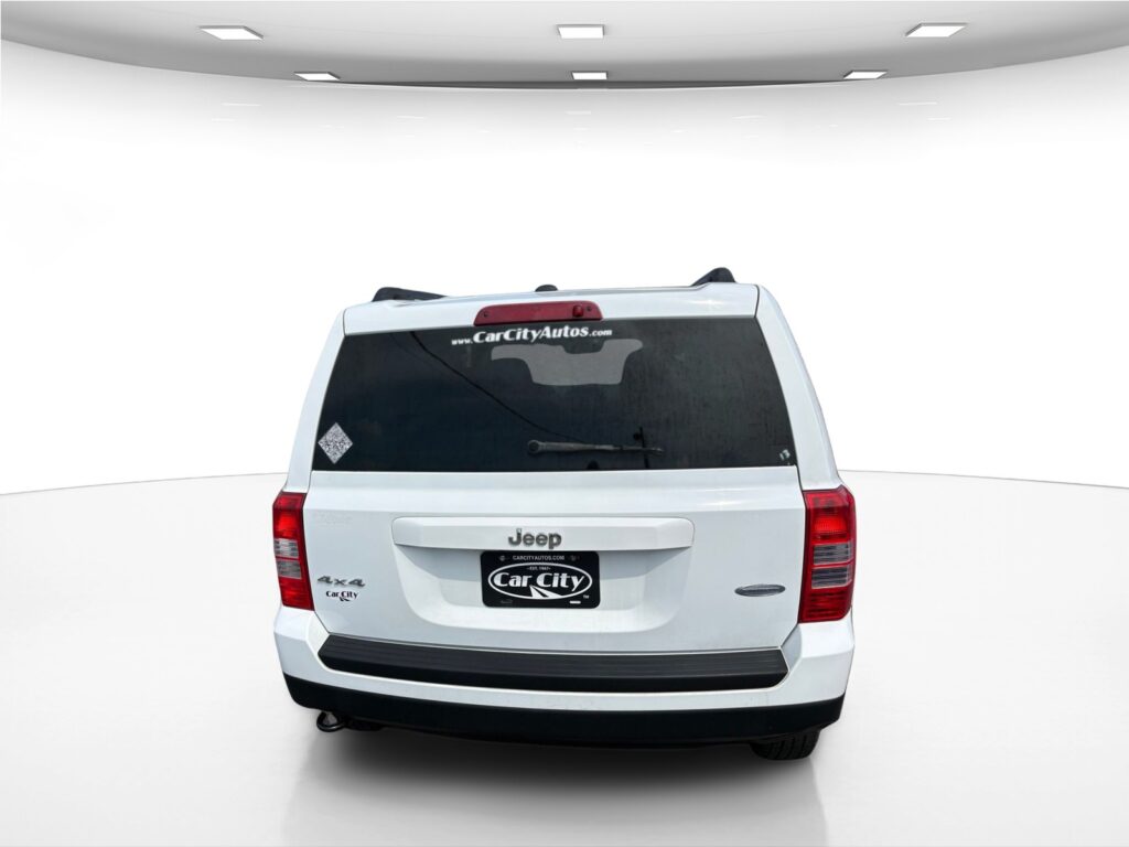 2011 Jeep Patriot Latitude 4WD