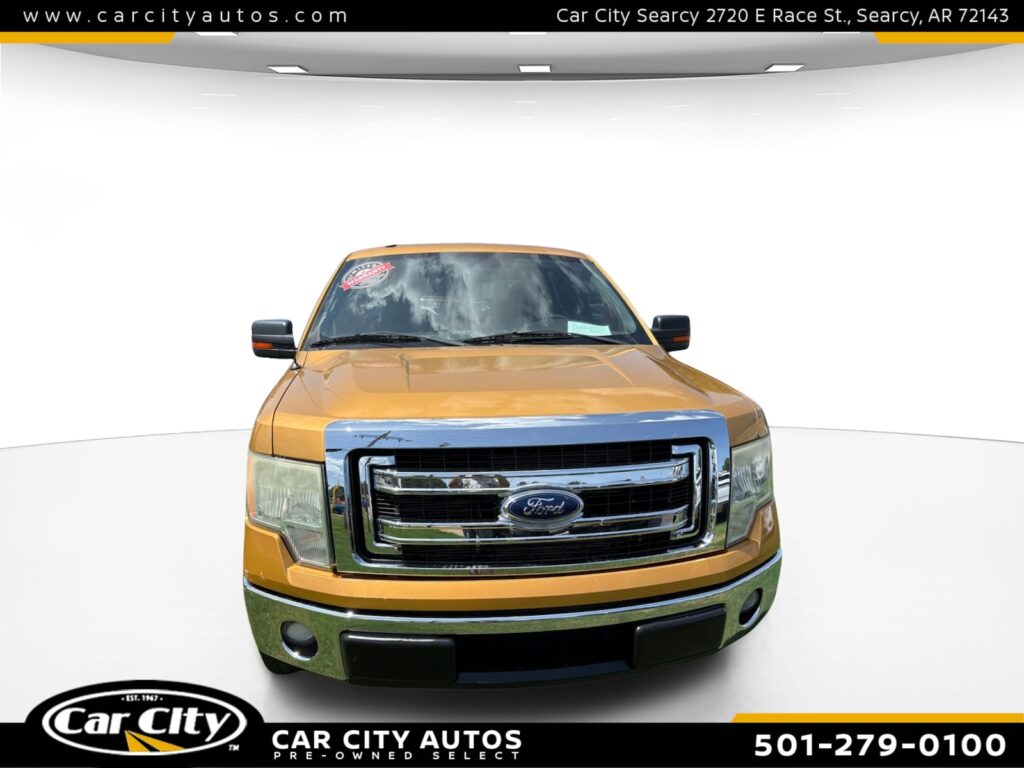 Ford F-150 XLT 2WD -