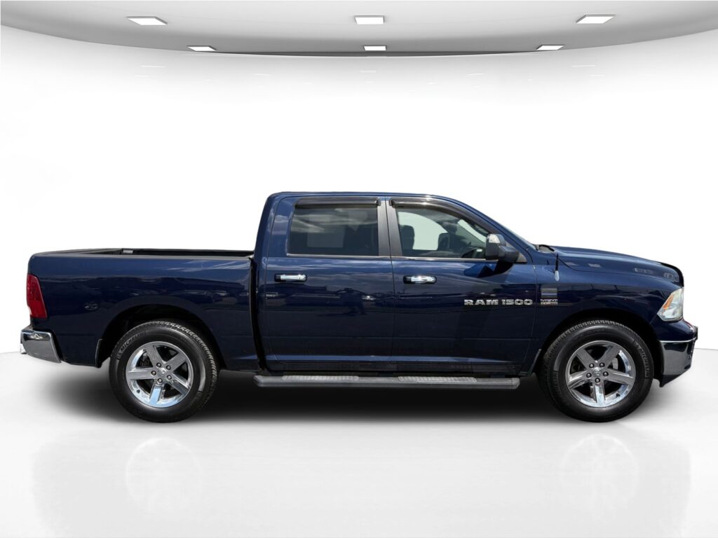 2012 Ram 1500 Big Horn 2WD Crew Cab