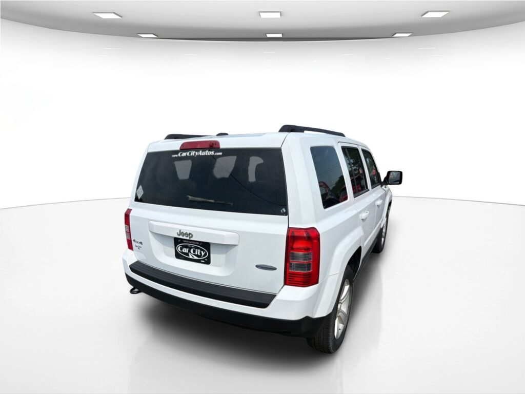 2011 Jeep Patriot Latitude 4WD